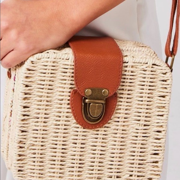 Handbags - NWT Cross Body Bag